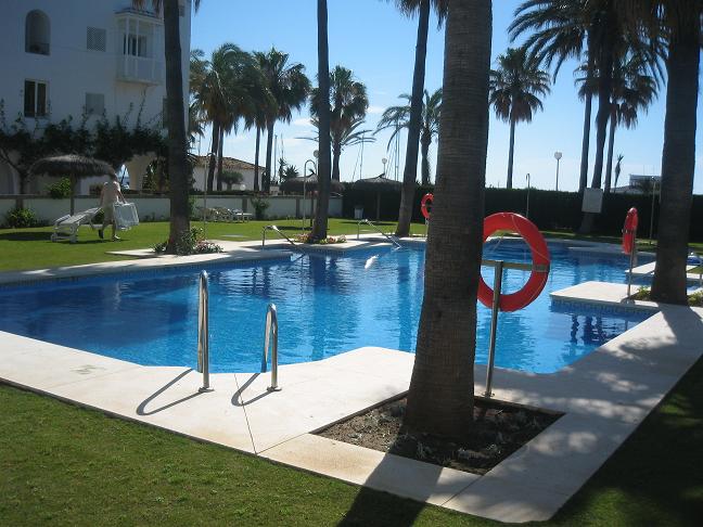 Edificio Playa (Puerto de la Duquesa)